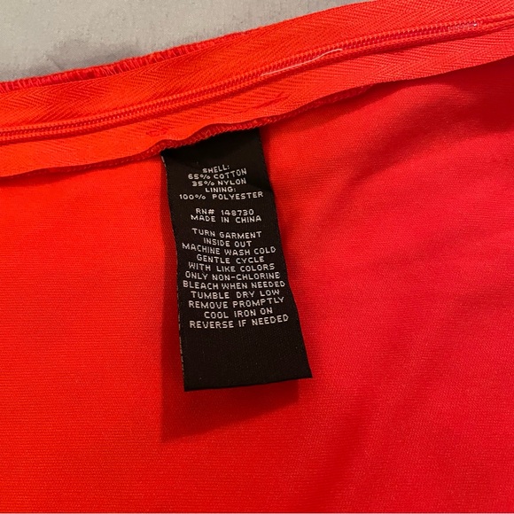 NEW ECI red-orange floral lace v-neck sleeveless blouse women’s size 6 - Picture 7 of 11